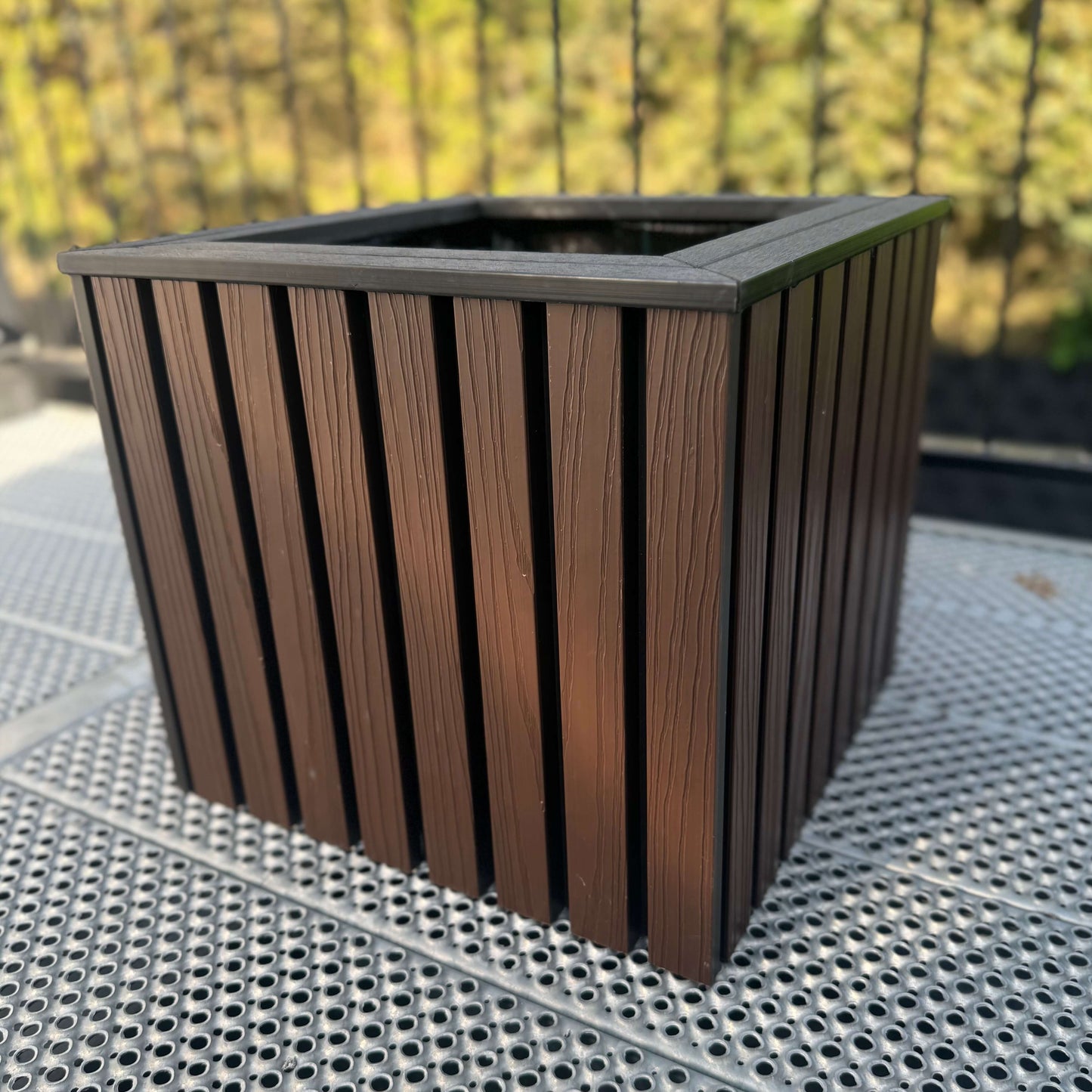 Luxe Plantenbak voor Buiten – Composiet Houtlook